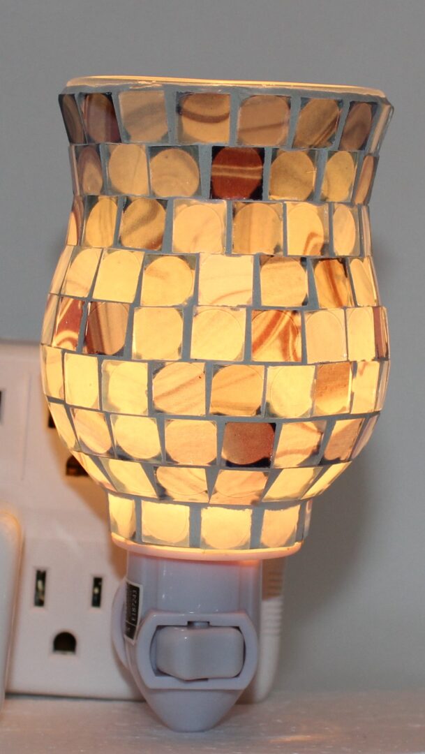 Brûleur de cire mural mosaïque de verre carré bleu